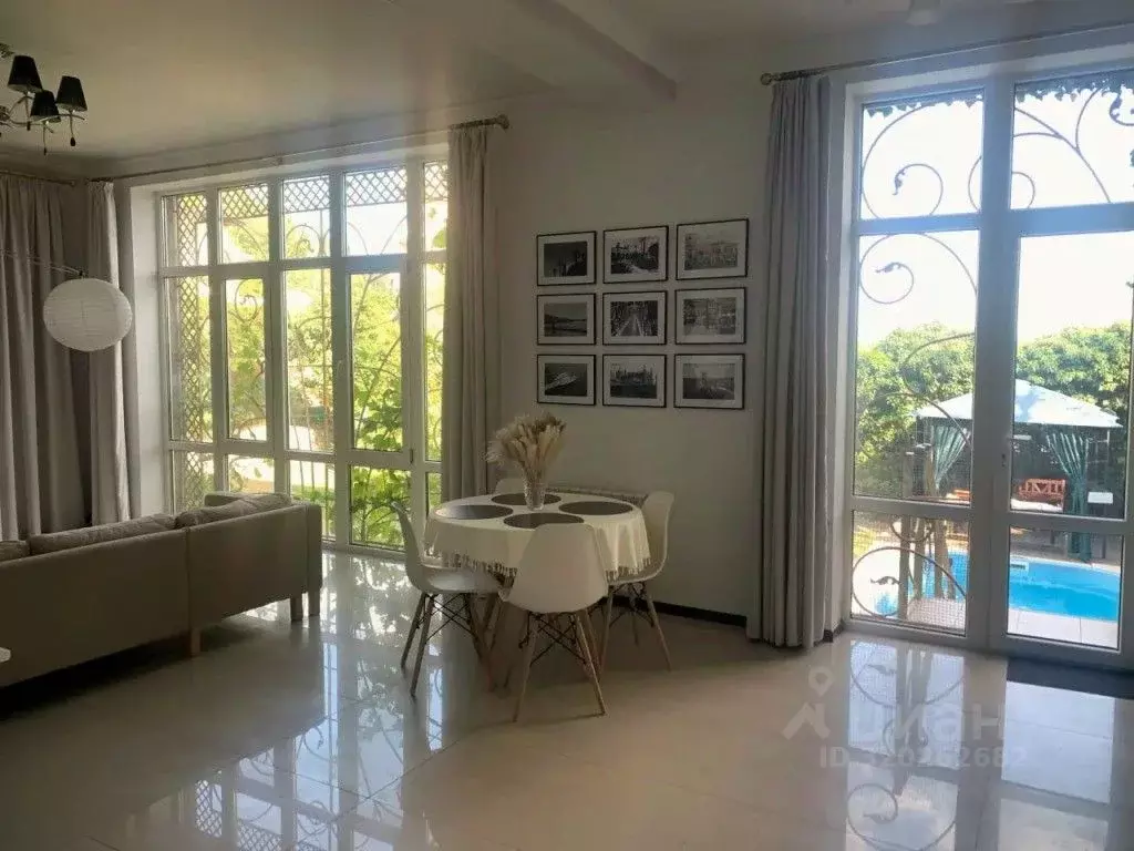 1-к кв. Крым, Ялта ул. Яна Тарвацкого, 6 (90.0 м) - Фото 2