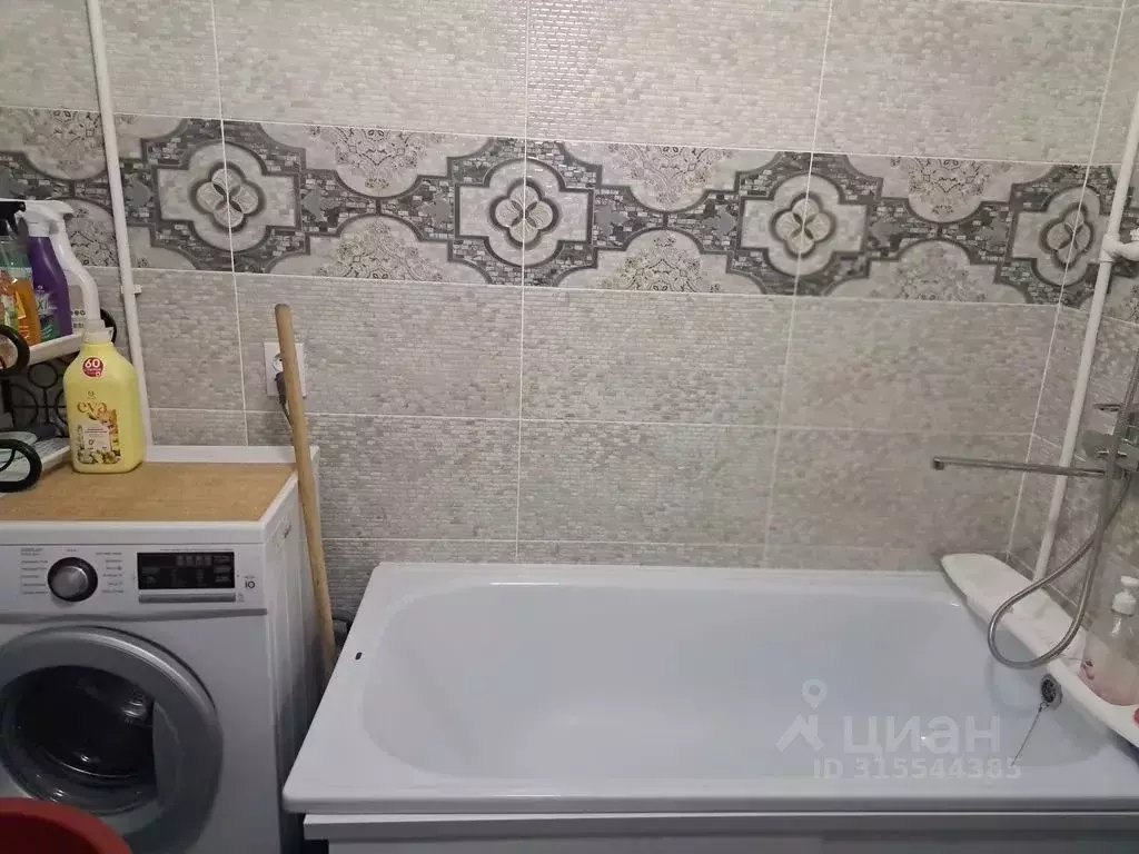 3-к кв. Алтайский край, Яровое ул. Пушкина, 11 (75.0 м) - Фото 1