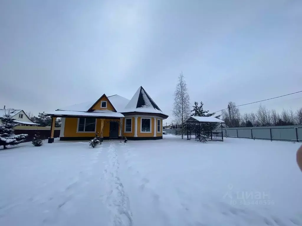 Коттедж в Ленинградская область, Ломоносовский район, Виллозское ... - Фото 1