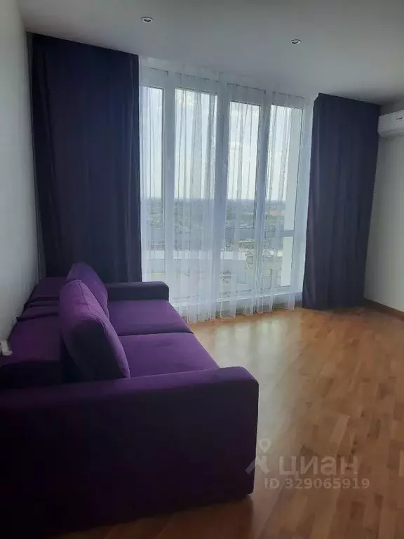2-к кв. Белгородская область, Белгород ул. Есенина, 9к2 (80.0 м) - Фото 1