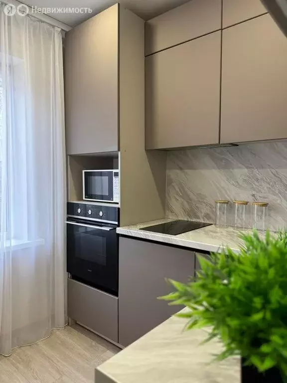 2-комнатная квартира: Усолье-Сибирское, проспект Красных Партизан, 33 ... - Фото 2