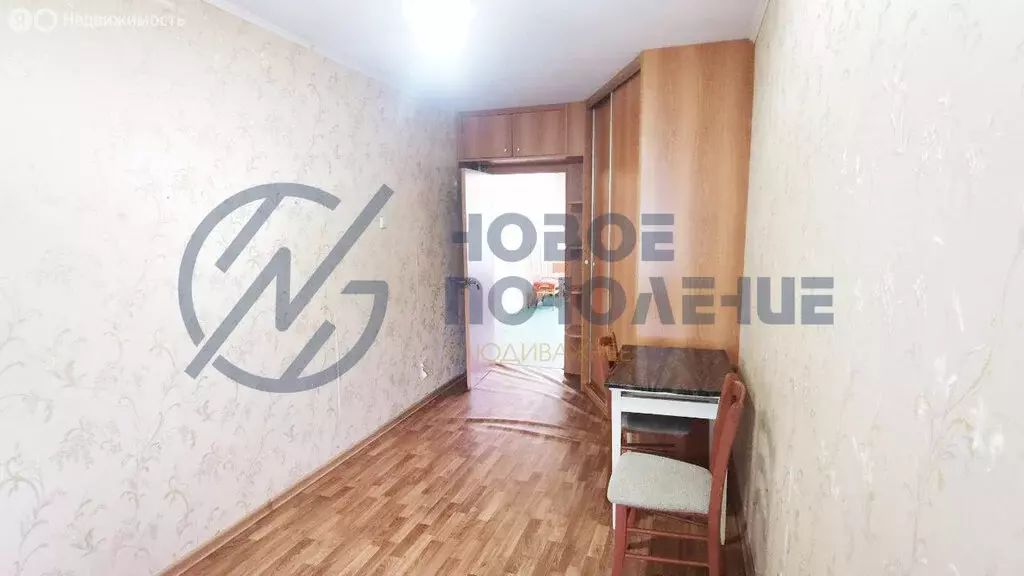 2-комнатная квартира: Омск, улица Калинина, 10А (48 м) - Фото 1