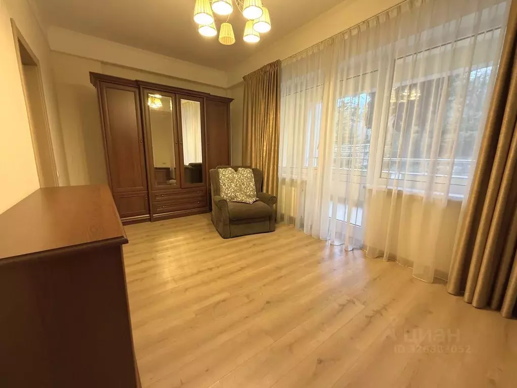 2-к кв. Крым, Ялта муниципальный округ, Гаспра пгт ш. Севастопольское, ... - Фото 1