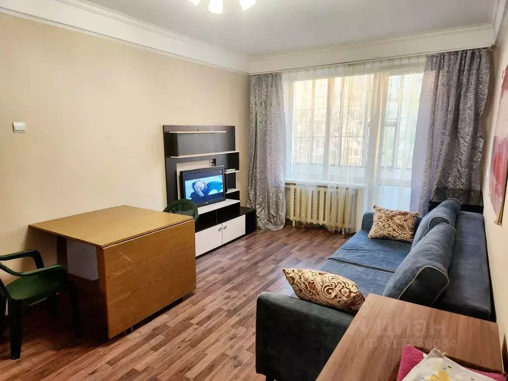 3-к кв. Санкт-Петербург Бухарестская ул., 27К2 (70.0 м) - Фото 0