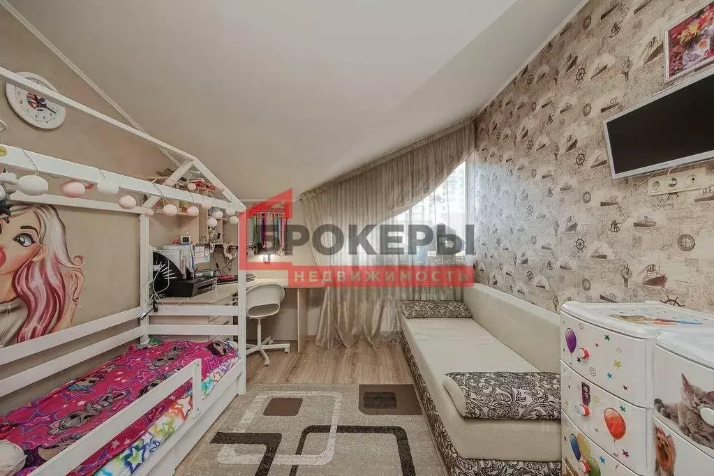 2-к кв. Севастополь ул. Степаняна, 8 (66.7 м) - Фото 2