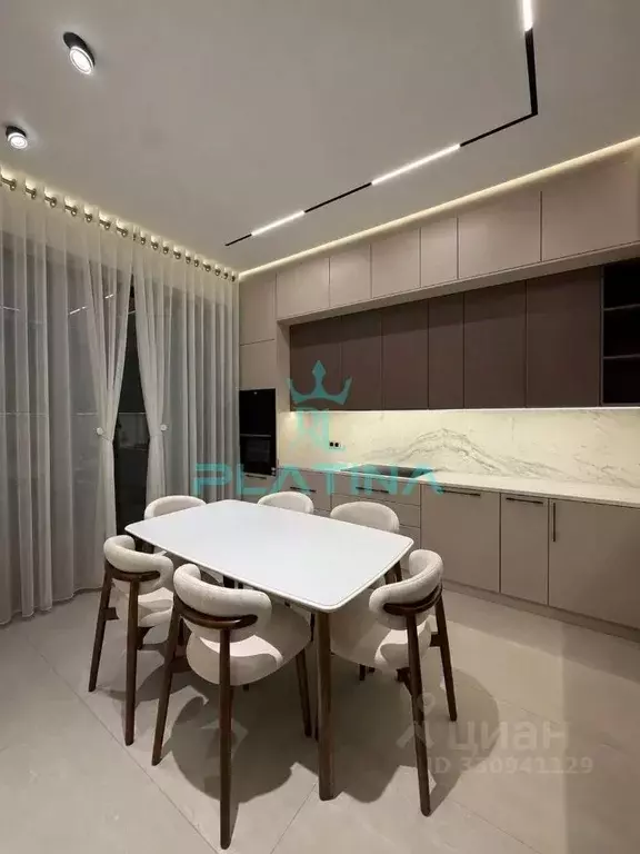 3-к кв. Татарстан, Казань ул. Касаткина, 15 (92.0 м) - Фото 1