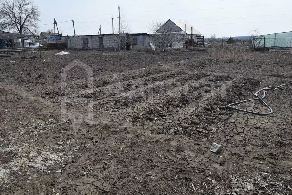 Участок в Волгоградская область, Среднеахтубинский район, Фрунзенское ... - Фото 0