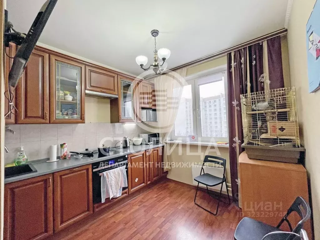 Комната Москва Тарханская ул., 4К1 (16.0 м) - Фото 1