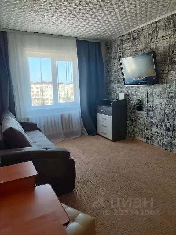 1-к кв. Сахалинская область, Оха ул. 60 лет СССР, 36/2 (40.0 м) - Фото 2