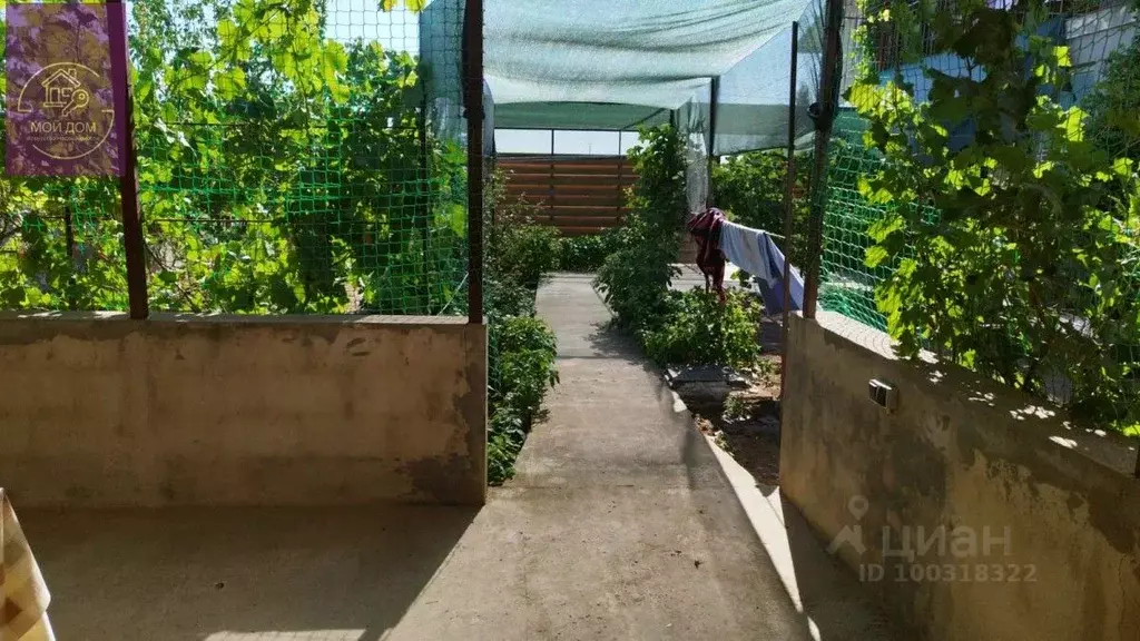 Дом в Крым, Сакский район, с. Штормовое  (314 м) - Фото 0