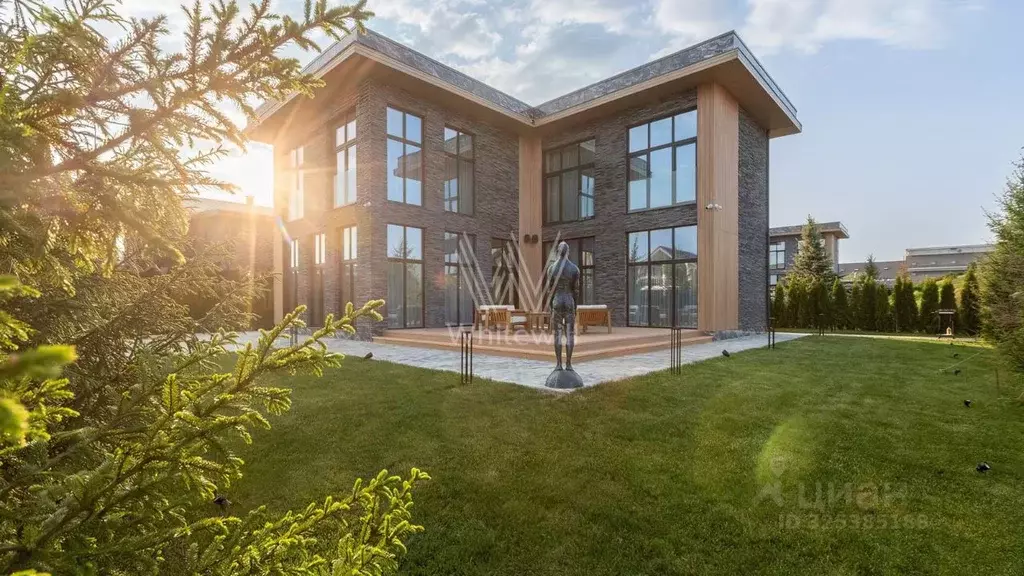 Коттедж в Московская область, Красногорск городской округ, с. ... - Фото 1