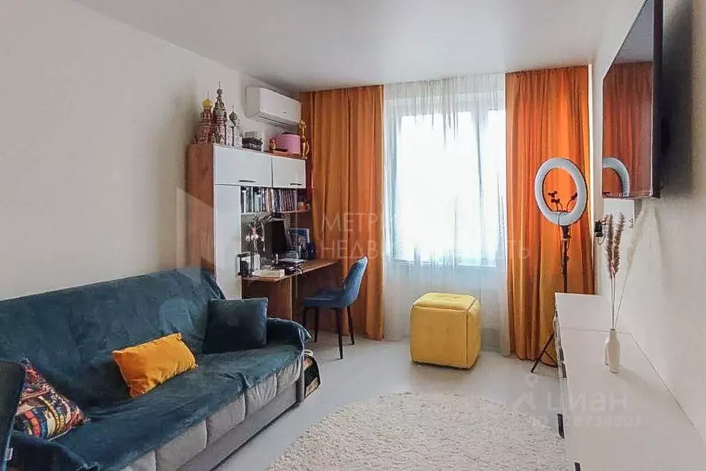 1-к кв. Тюменская область, Тюмень Харьковская ул., 72Б (43.9 м) - Фото 1