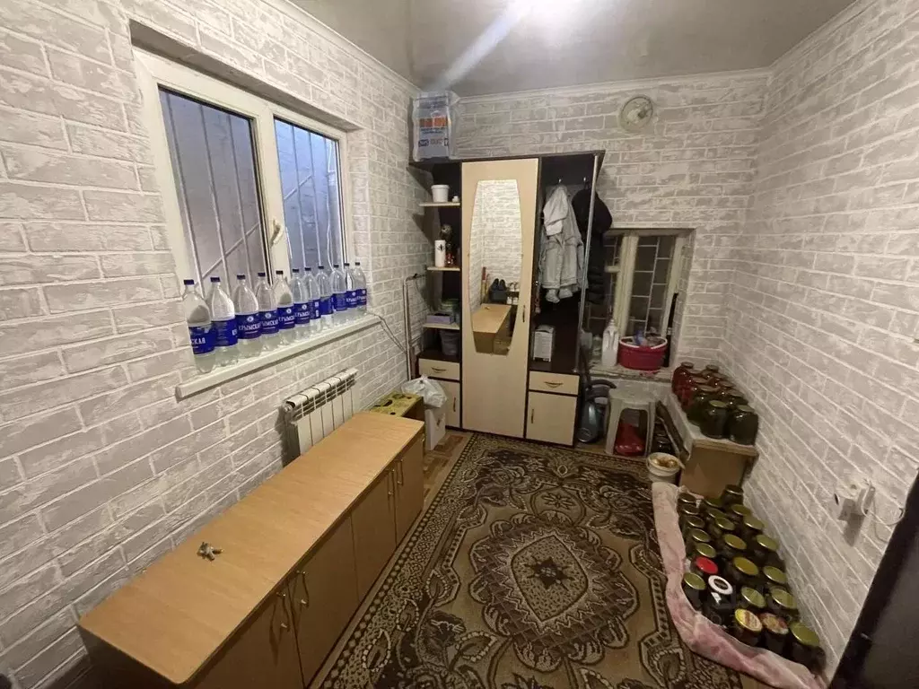 4-к кв. Крым, Симферополь ул. Генерала Яременко, 26 (46.8 м) - Фото 1
