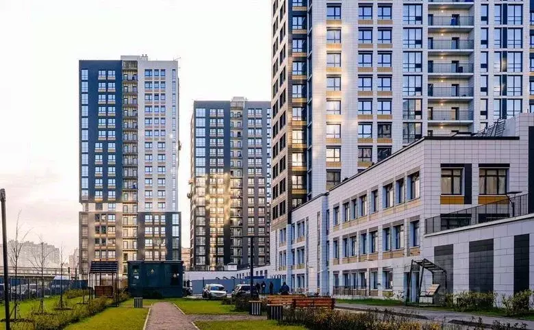 3-к кв. Санкт-Петербург Кубинская ул., 82к3с1 (98.9 м) - Фото 1