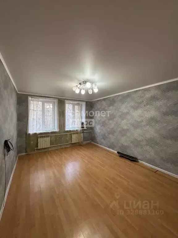 3-к кв. Самарская область, Сызрань Нефтяная ул., 15 (53.8 м) - Фото 1