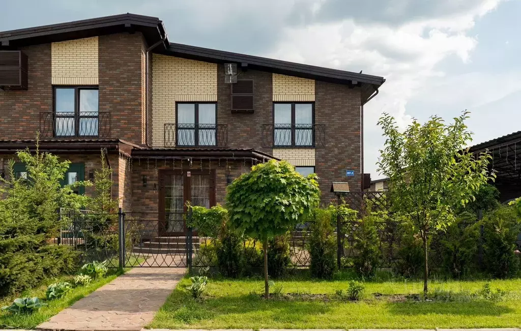 Таунхаус в Москва Марсель кп, 297 (74 м) - Фото 1