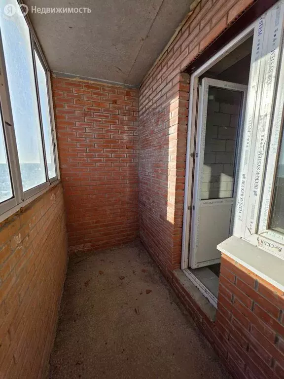 1-комнатная квартира: посёлок Знамя Октября, микрорайон Родники, 9 ... - Фото 1