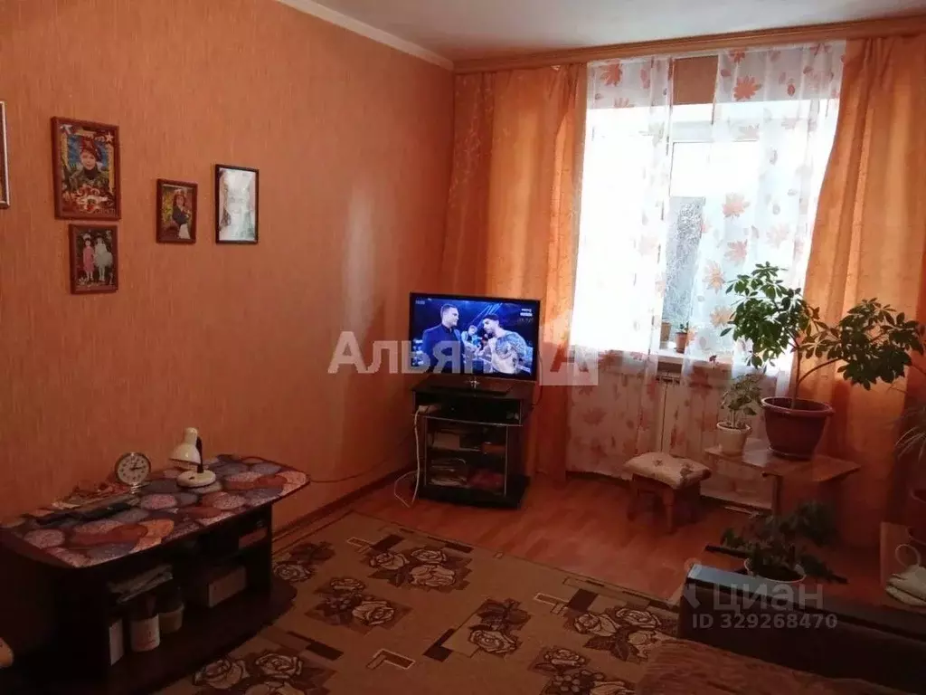 2-к кв. Ростовская область, Донецк пос. ЦОФ, 16-й кв-л, 1 (49.6 м) - Фото 2