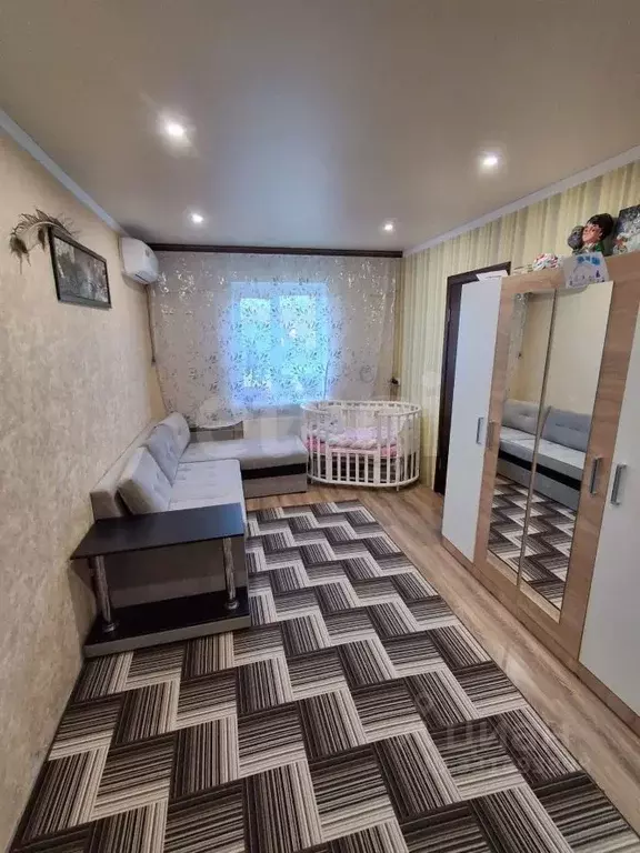 3-к кв. Крым, Кировский район, с. Синицыно ул. Гоголя, 34 (41.7 м) - Фото 1