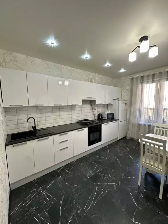 1-к. квартира, 41,4 м, 3/9 эт. - Фото 0