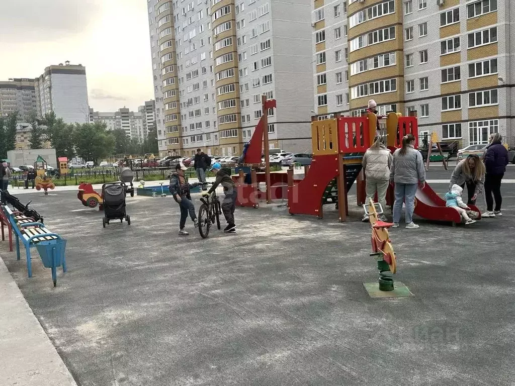 3-к кв. Воронежская область, Воронеж ул. Козо-Полянского, 3 (98.1 м) - Фото 0