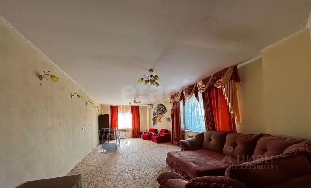 Дом в Крым, Симферополь ул. КИМ (70 м) - Фото 1