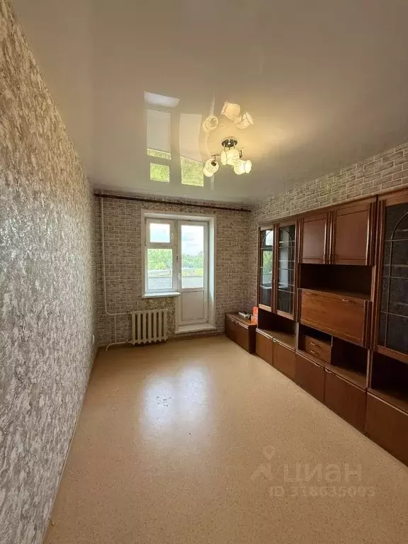 1-к кв. Кемеровская область, Анжеро-Судженск ул. Сосновая, 8 (31.3 м) - Фото 1