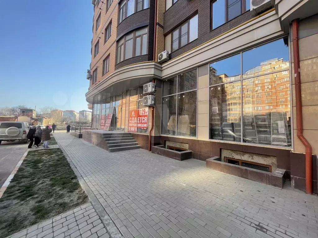Продам торговое помещение, 83 м - Фото 1