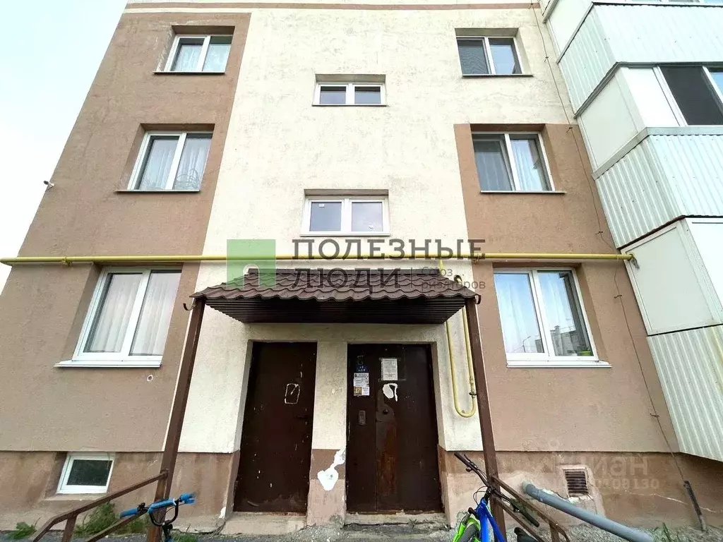 3-к кв. Башкортостан, Уфа Максимовка мкр, ул. Юшатырская, 15 (77.9 м) - Фото 0
