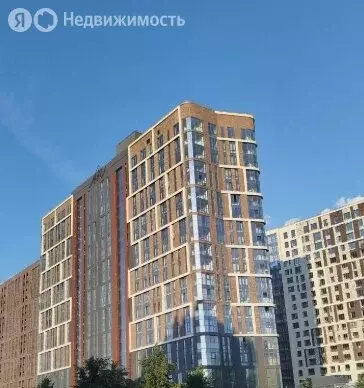 3-комнатная квартира: Тюмень, улица Николая Машарова, 2 (111.1 м) - Фото 1