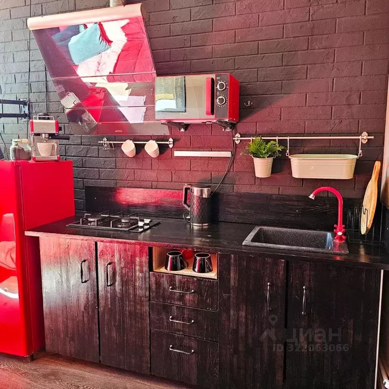 1-к кв. Ямало-Ненецкий АО, Новый Уренгой Строителей мкр, 7/2 (20.0 м) - Фото 1