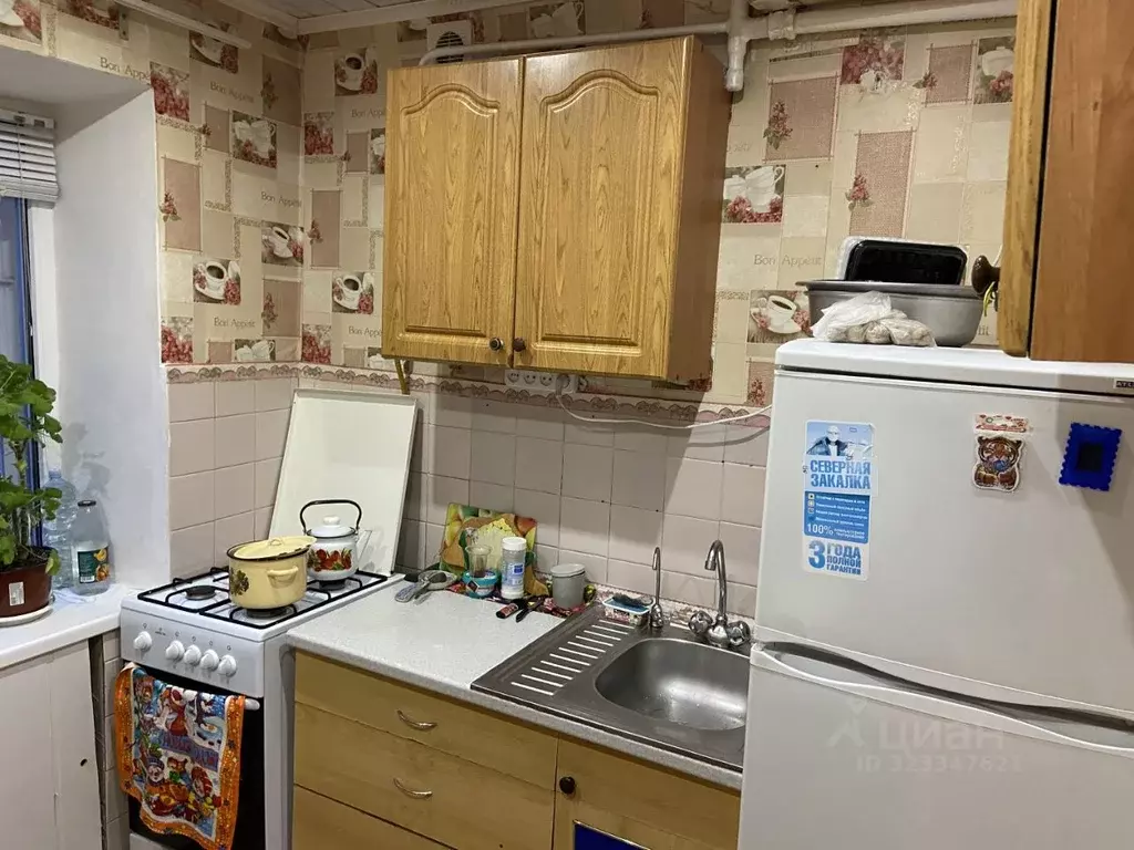 1-к кв. Волгоградская область, Волгоград просп. Металлургов, 52 (32.8 ... - Фото 1