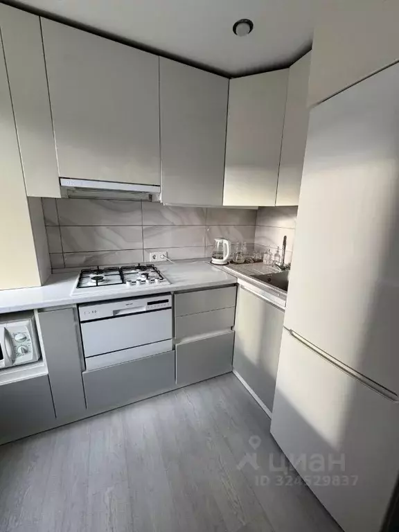 1-к кв. Саратовская область, Энгельс Транспортная ул., 25 (29.0 м) - Фото 1