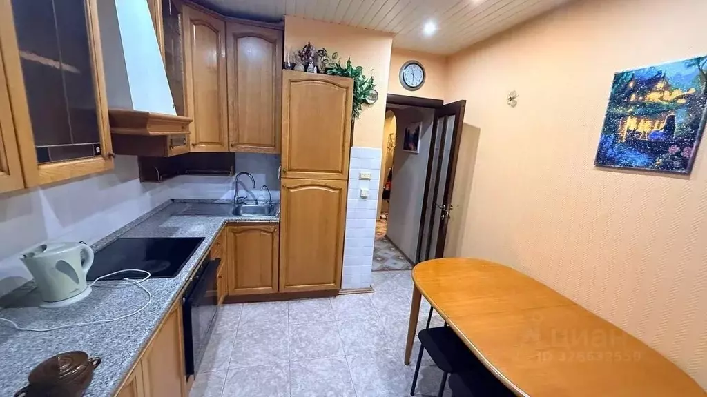 2-к кв. Москва пос. Внуково, ул. Изваринская, 4 (57.0 м) - Фото 1