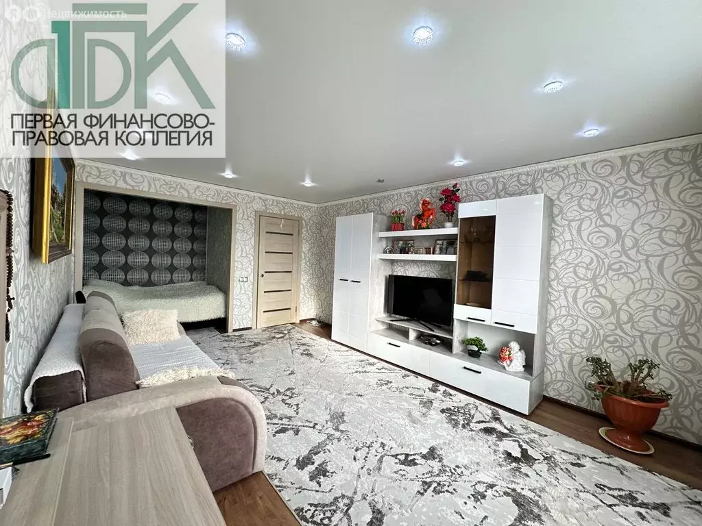 1-комнатная квартира: Арзамас, улица Володарского, 81А (45 м) - Фото 2