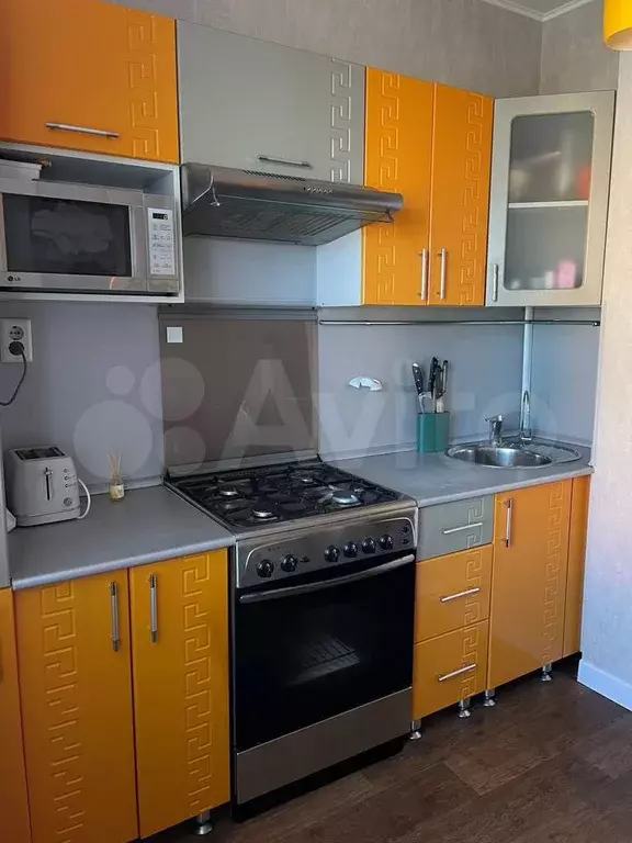 2-к. квартира, 42,6 м, 2/9 эт. - Фото 1