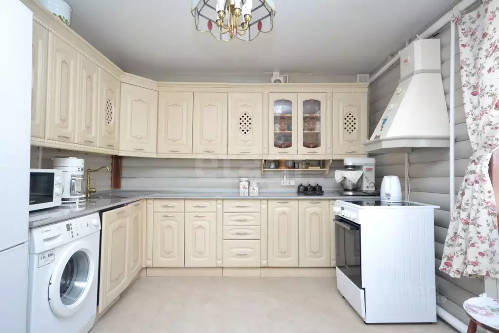 Дом в Саха (Якутия), Якутск ул. Окружная Дорога, 49/3 (127 м) - Фото 1