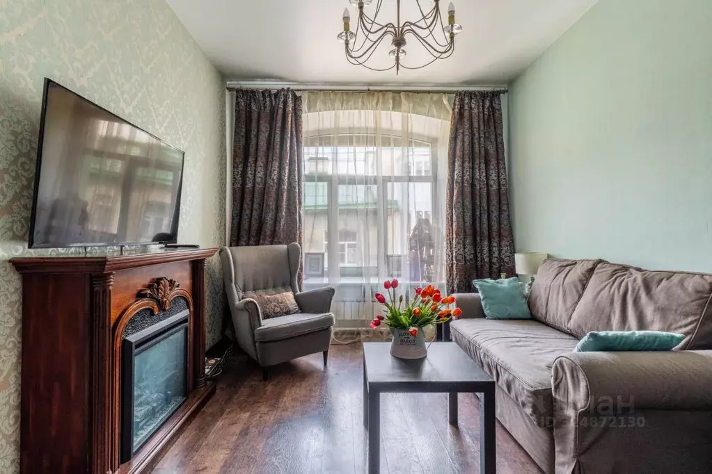 2-к кв. Санкт-Петербург 15-я Васильевского острова линия, 70 (85.8 м) - Фото 2