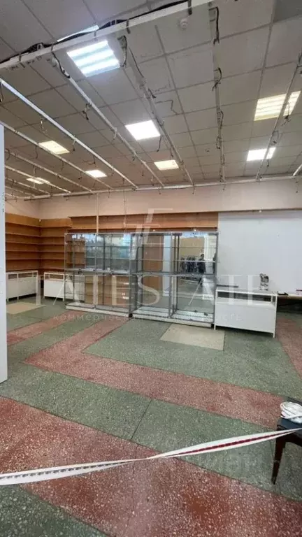 Торговая площадь в Татарстан, Казань ул. Вишневского, 49 (71 м) - Фото 2