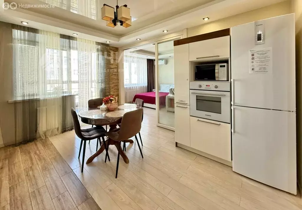 2-комнатная квартира: Чебоксары, проспект Ленина, 7Б (72.3 м) - Фото 2