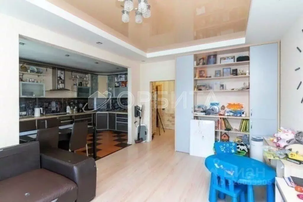 3-к кв. Тюменская область, Тюмень Широтная ул., 165к2 (100.6 м) - Фото 2