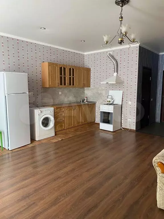 1-к. квартира, 51 м, 4/6 эт. - Фото 1