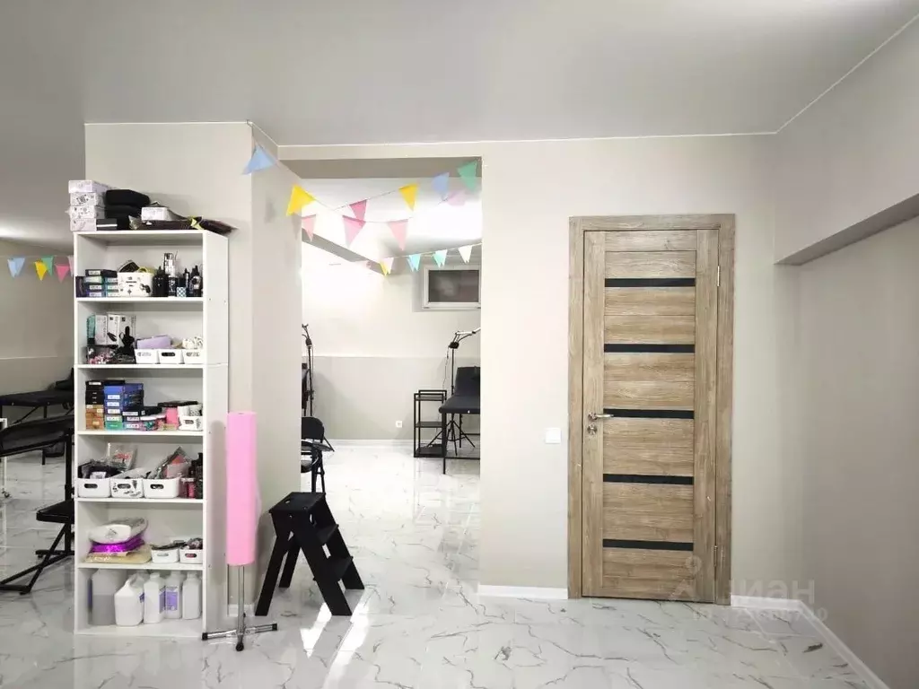 Помещение свободного назначения в Санкт-Петербург Перекупной пер., ... - Фото 1