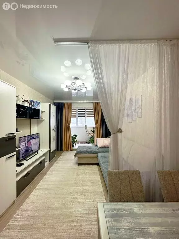 2-комнатная квартира: Находка, Спортивная улица, 32 (50 м) - Фото 0