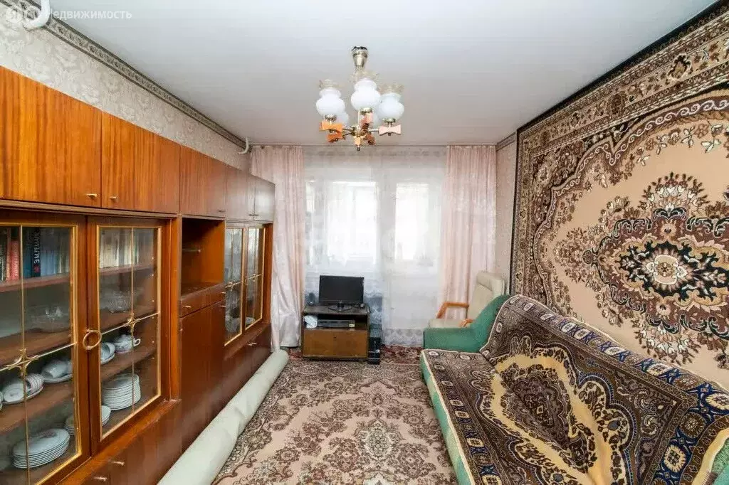1-комнатная квартира: Нижний Новгород, 6-й микрорайон Авозавода, 37 ... - Фото 1