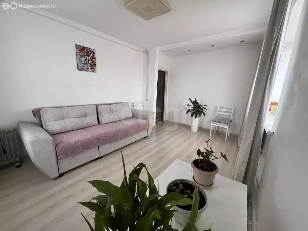 2-комнатная квартира: село Хоринск, Октябрьская улица, 71 (39.8 м) - Фото 2