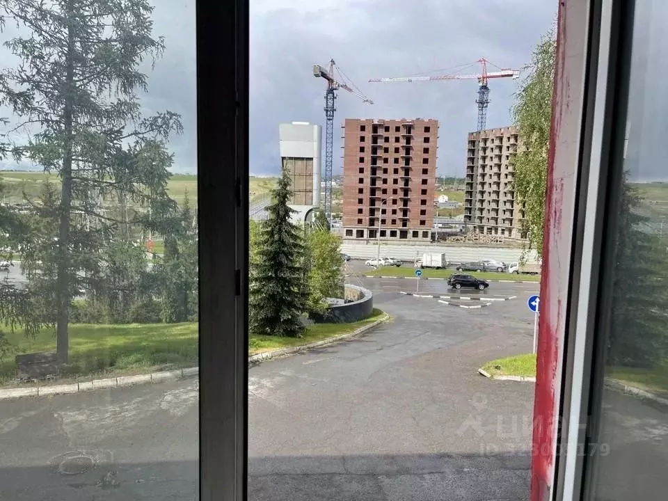 Помещение свободного назначения в Красноярский край, Красноярск ул. ... - Фото 2