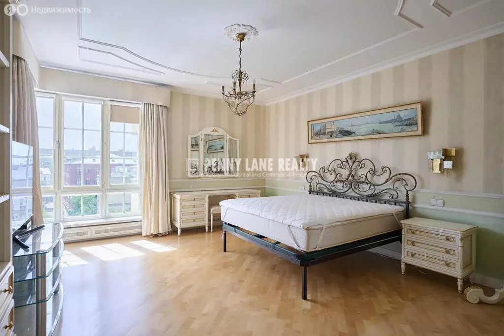3-комнатная квартира: Москва, 1-й Смоленский переулок, 17 (174 м) - Фото 1