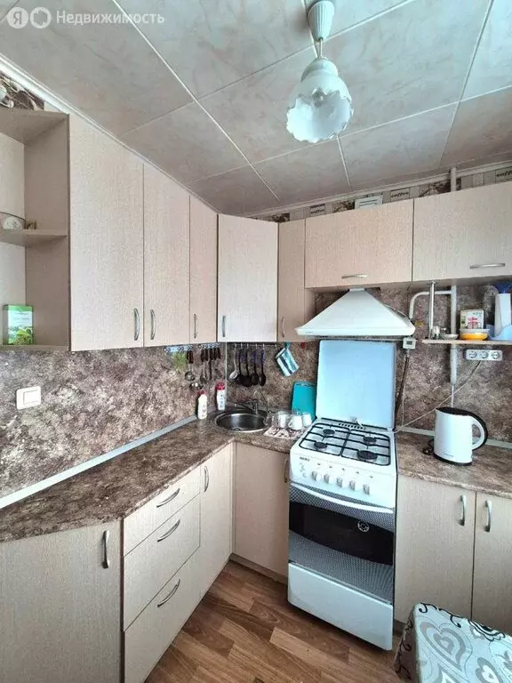 2-комнатная квартира: село Миасское, улица 40 лет Победы, 5 (47.6 м) - Фото 1