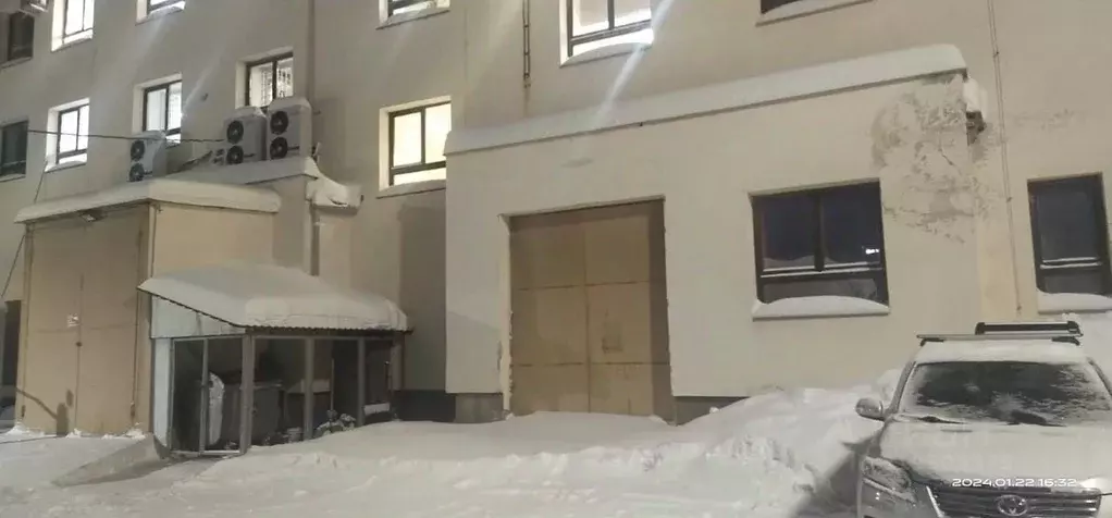 Гараж в Ямало-Ненецкий АО, Надым ул. Зверева, 10 (21 м) - Фото 0